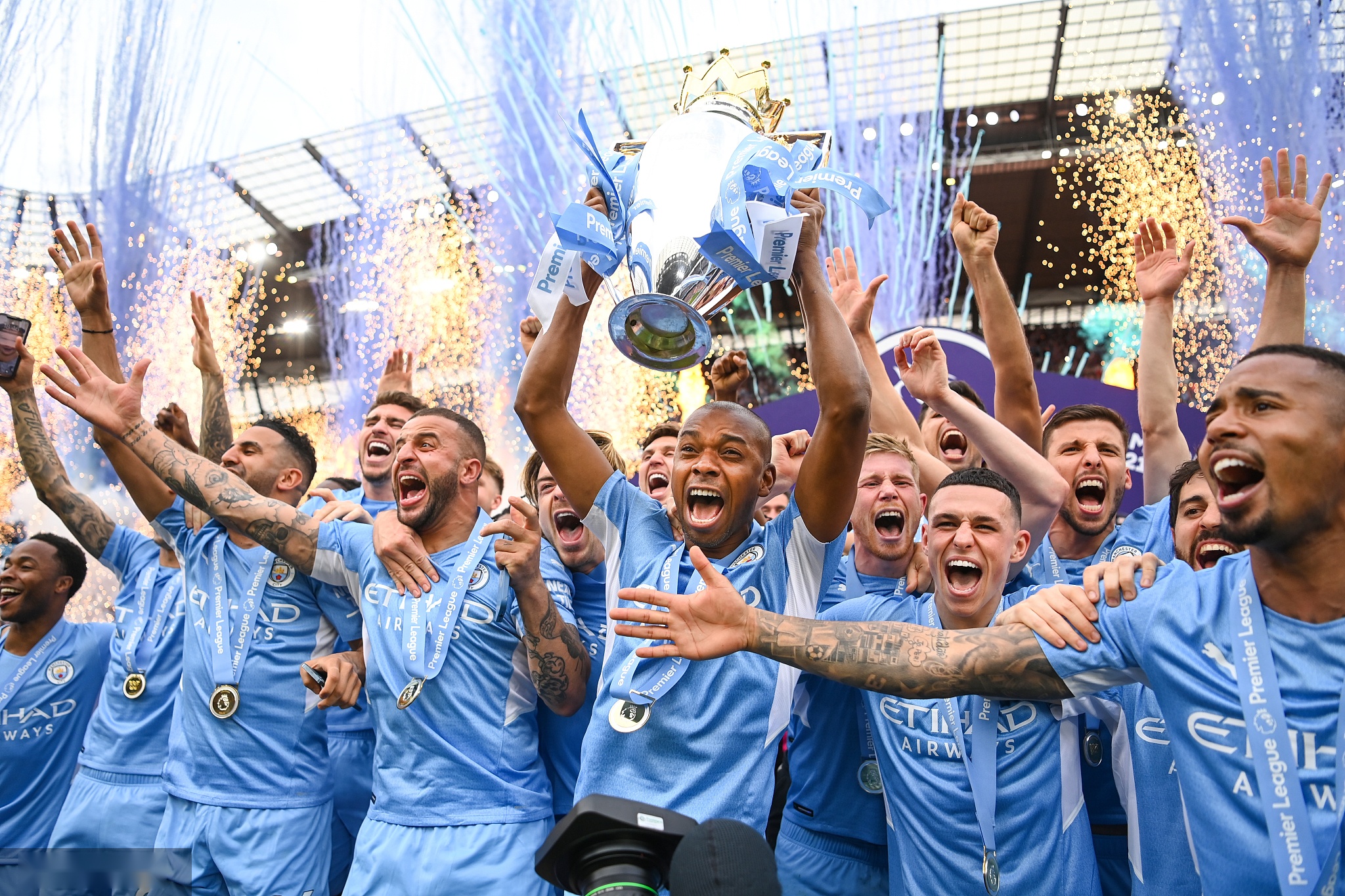 力的共鸣 力的共鸣